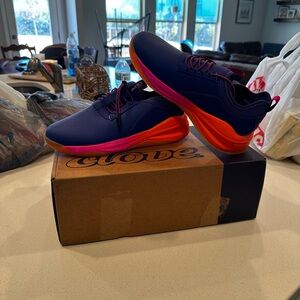 Clove Women's Blue and Pink Sneakers